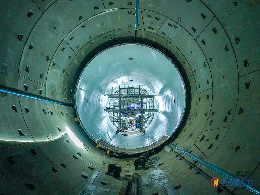 珠三角工程内衬钢管安装现场。受访者供图