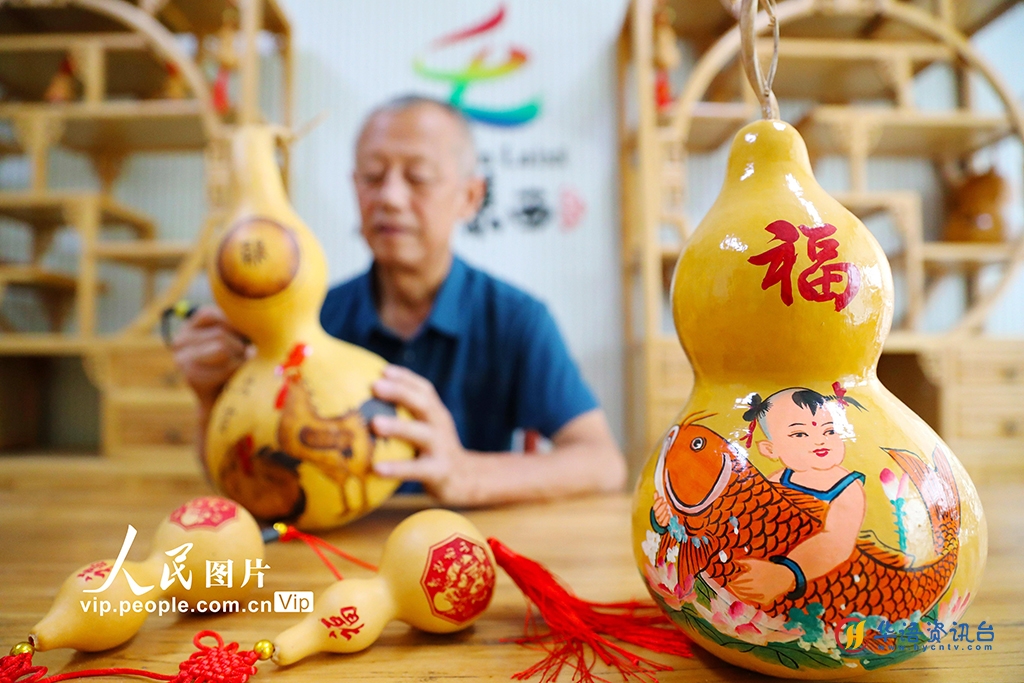 山东莱西：葫芦方寸间 演绎大世界