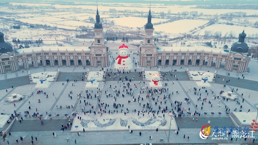 哈尔滨冰雪旅游“火出圈”