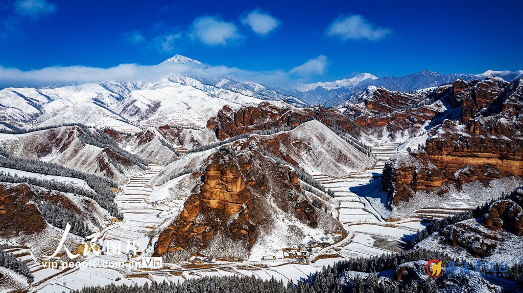 甘肃天祝：祁连山脉雪后景如画