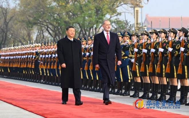 习近平会见西班牙国王费利佩六世