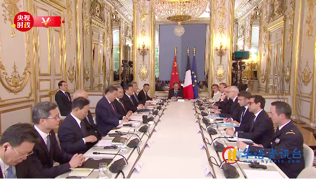 习近平同法国总统马克龙举行会谈 习近平同法国总统马克龙举行会谈